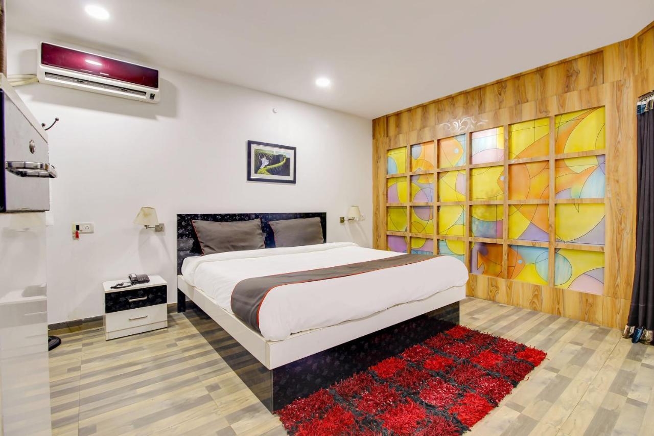 Oyo 2794 Hotel Plaza Inn Guwahati Ngoại thất bức ảnh